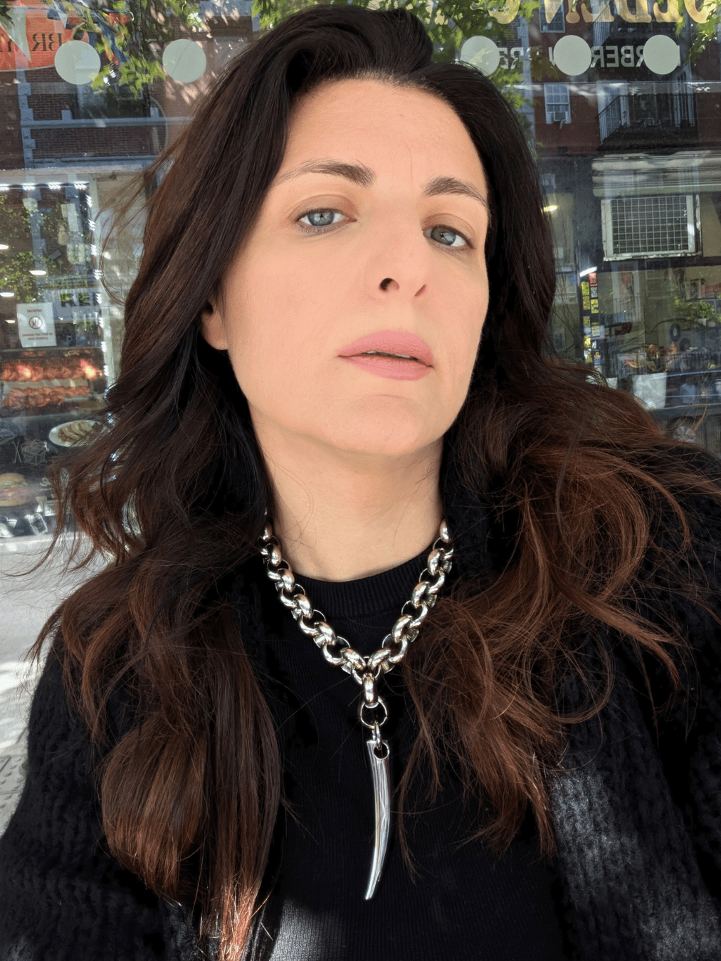 URBAN Choker Pendant