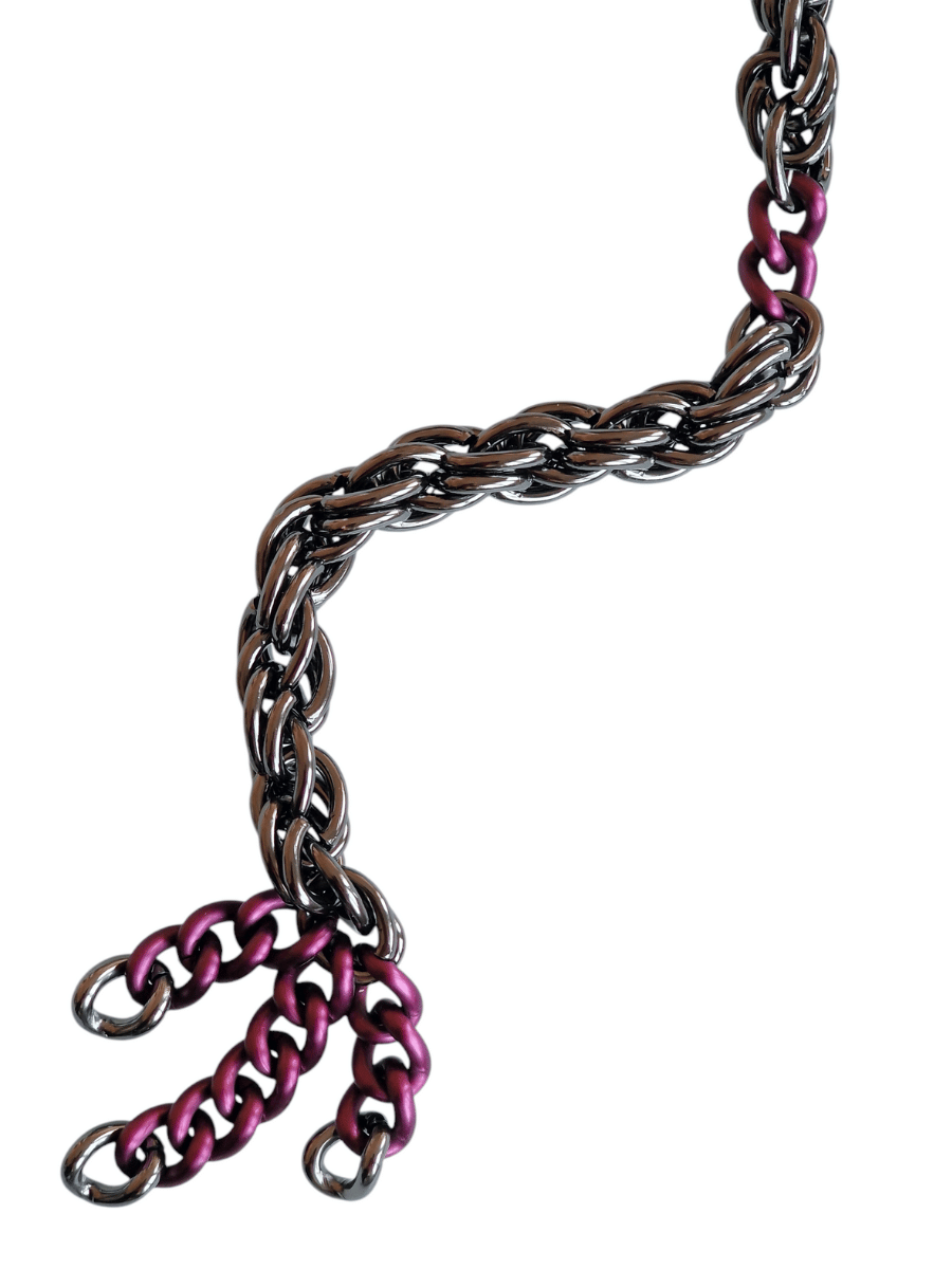 rope chain necklace pendant detail